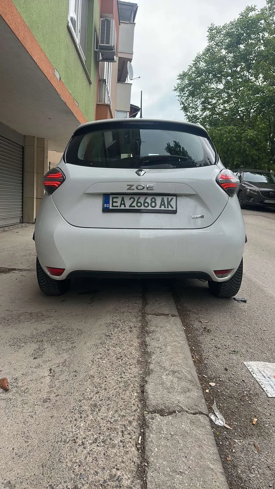 Renault Zoe 50 KWh, снимка 2 - Автомобили и джипове - 54590527