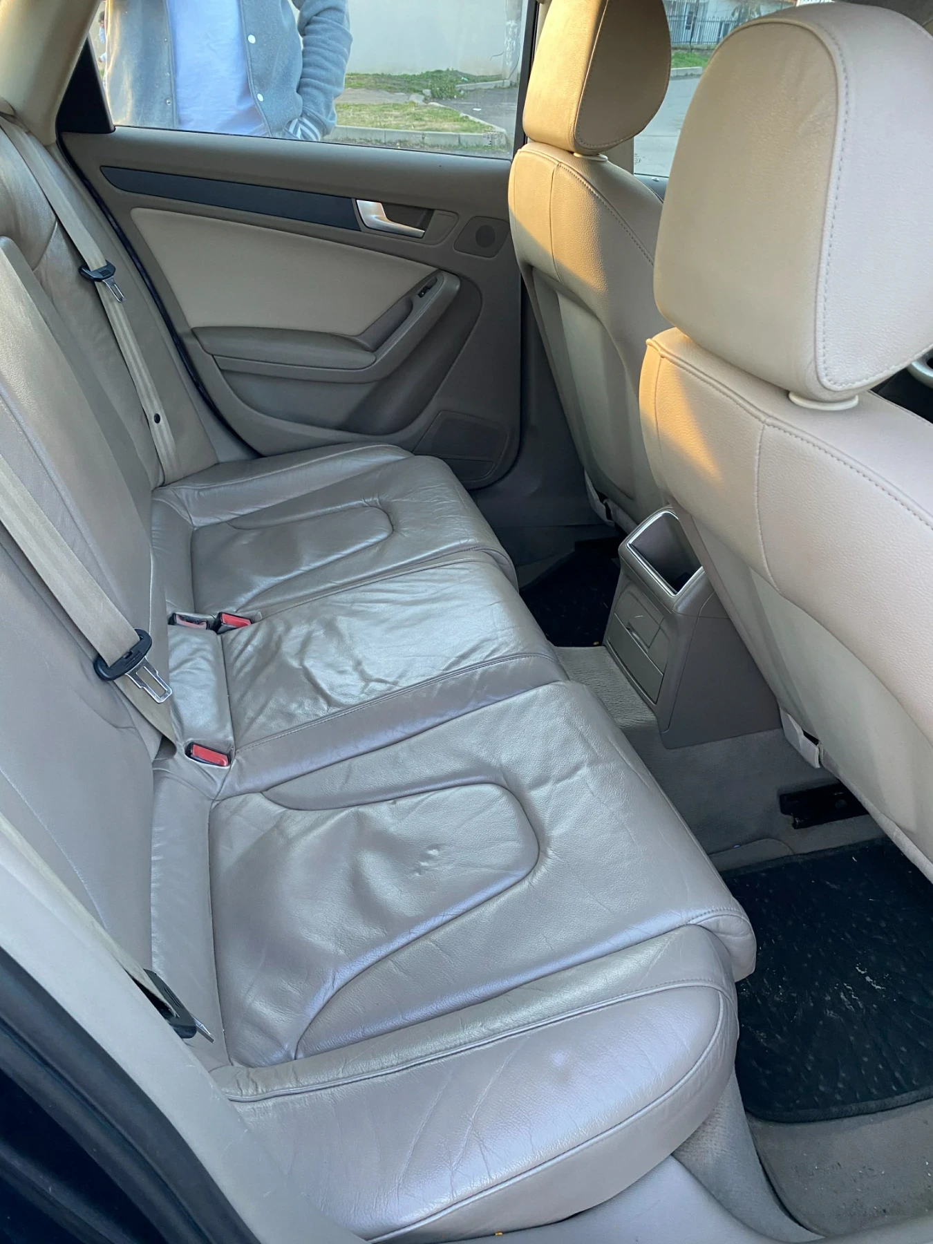 Audi A4 2.0 tdi , снимка 6 - Автомобили и джипове - 55137541
