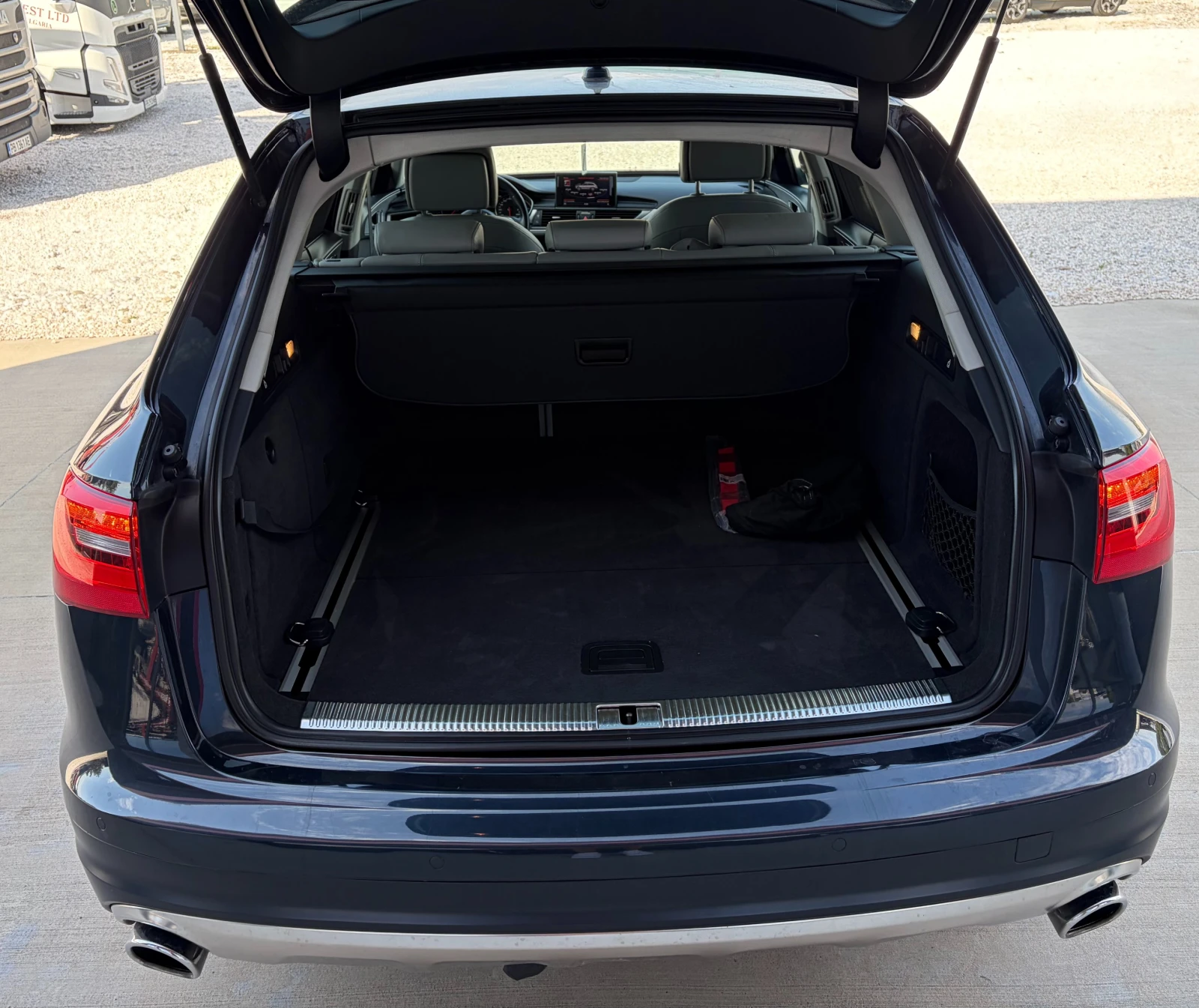 Audi A6 Allroad 3.0 TDI Quattro, снимка 10 - Автомобили и джипове - 55430219