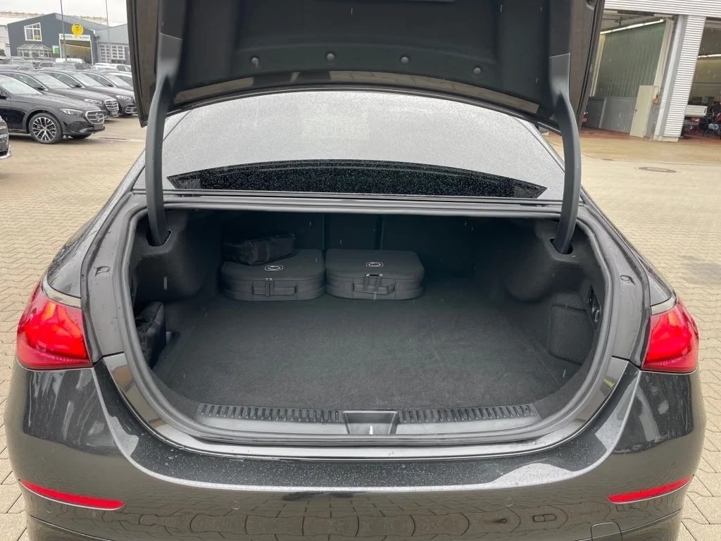 Mercedes-Benz E 53 AMG HYBRID 4MATIC/SUPERSCREEN/360 /DIGITAL LIGHT/, снимка 15 - Автомобили и джипове - 55810698