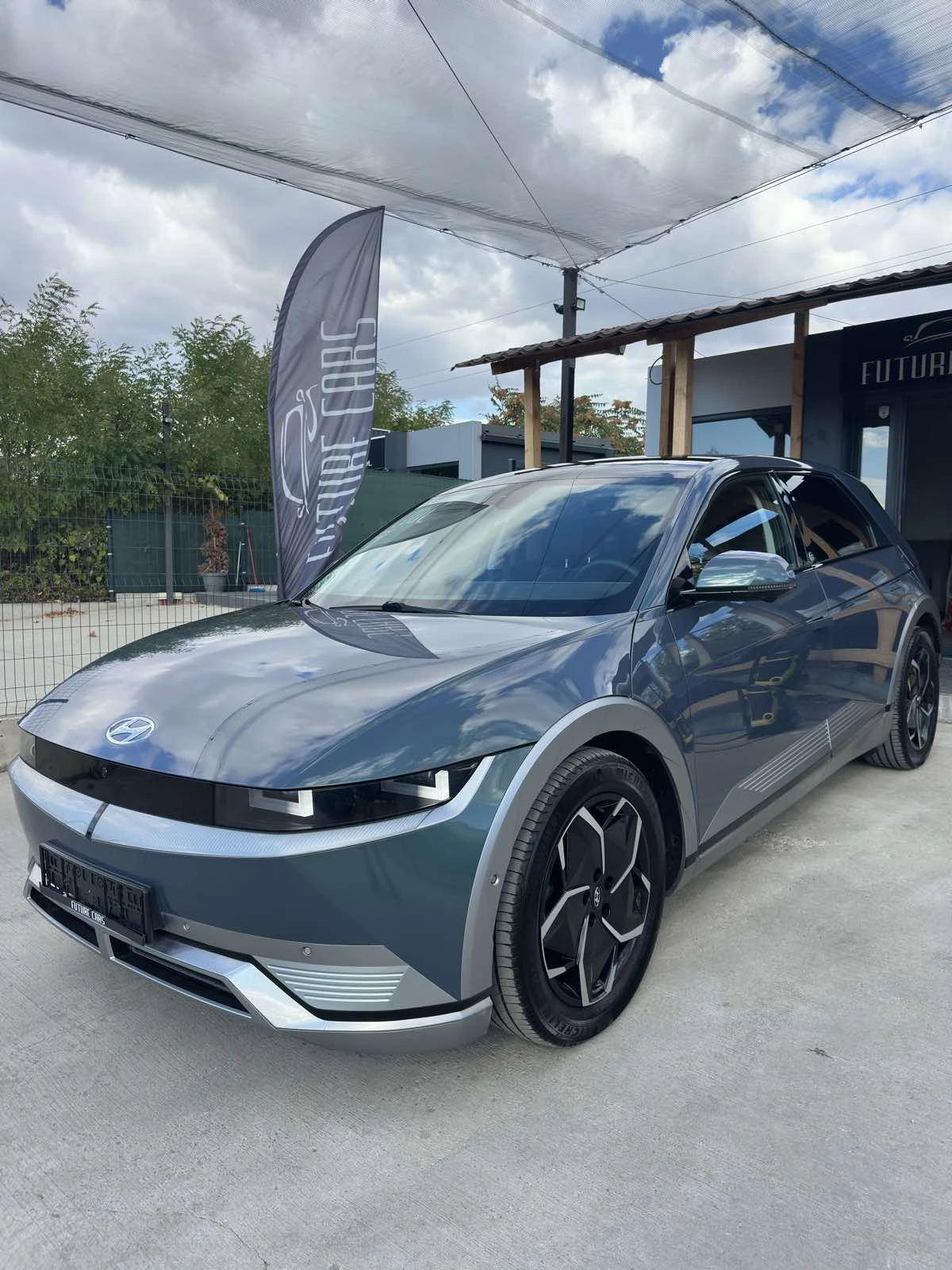Hyundai Ioniq 5 72.6KWh/UNIQ/ГАРАНЦИЯ/360/HEADUP/BOSE/SOH100%/PANO, снимка 5 - Автомобили и джипове - 56199071