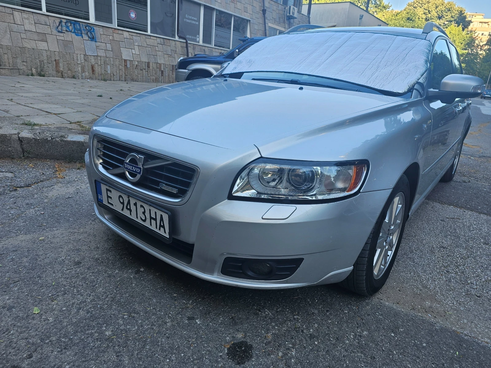 Volvo V50, снимка 8 - Автомобили и джипове - 56351459