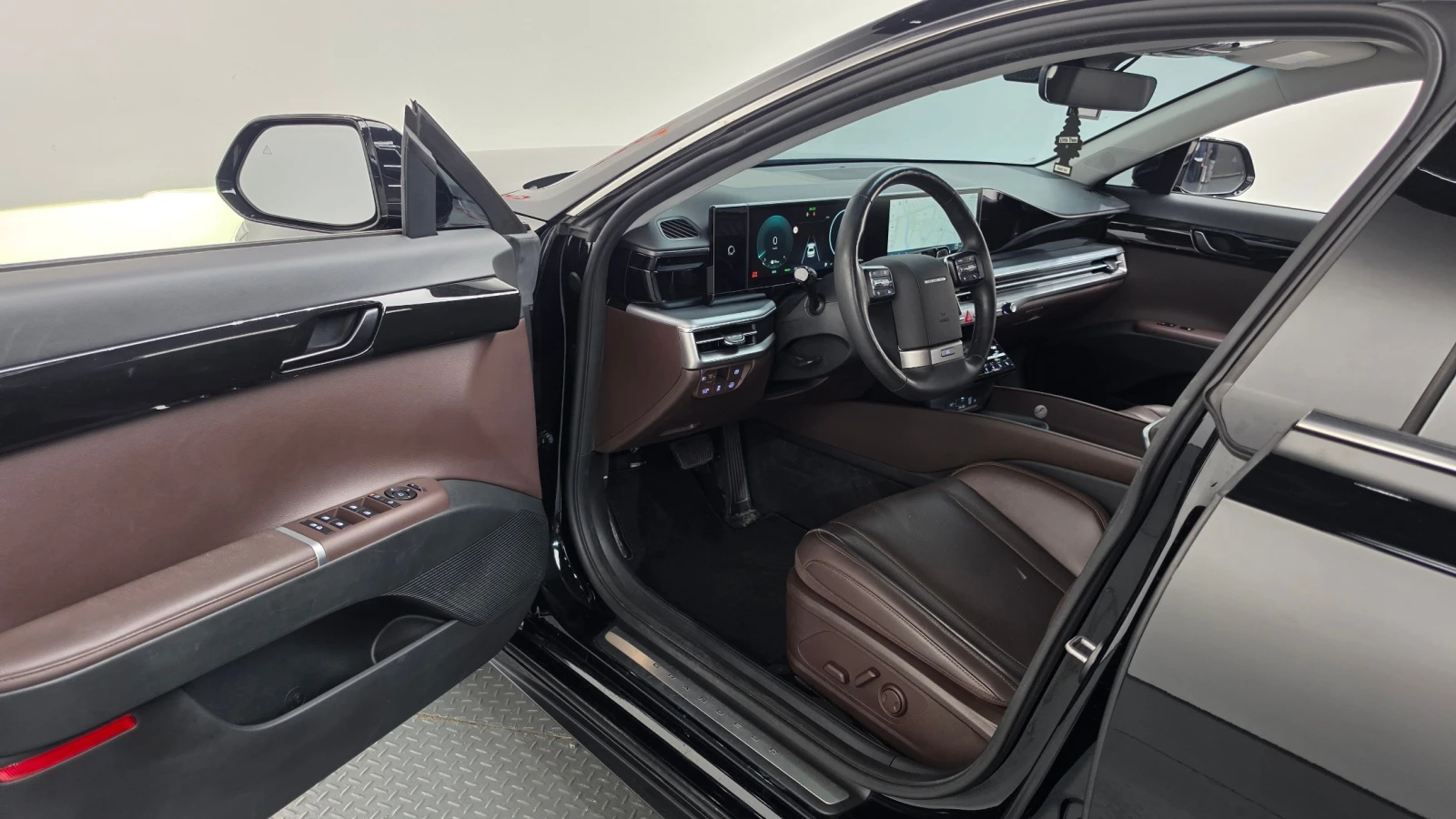 Hyundai Grandeur �����* �������* �.�����* �����. �����* ������ | Mobile.bg � ����������� 5