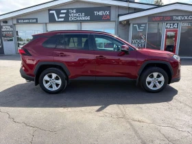 Toyota Rav4 * XLE * ШИБИДАХ * ПОДГРЕВ * ОТ ПРЕДСТАВИТЕЛСТВО, снимка 4