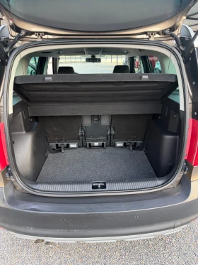 Skoda Yeti 2.0TDI, 4x4, Automat, Navi., снимка 14