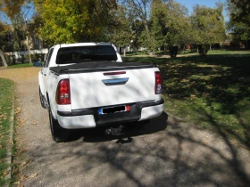 Toyota Hilux 2.4D4D, снимка 6