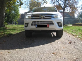 Toyota Hilux 2.4D4D, снимка 15