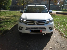 Toyota Hilux 2.4D4D, снимка 1