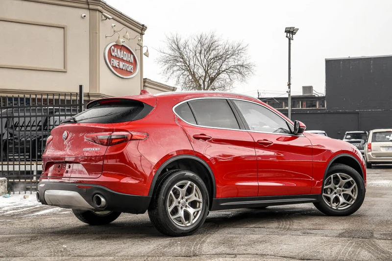 Alfa Romeo Stelvio * SPRINT* AWD* Автокредит(Цена до БГ), снимка 4 - Автомобили и джипове - 53289554