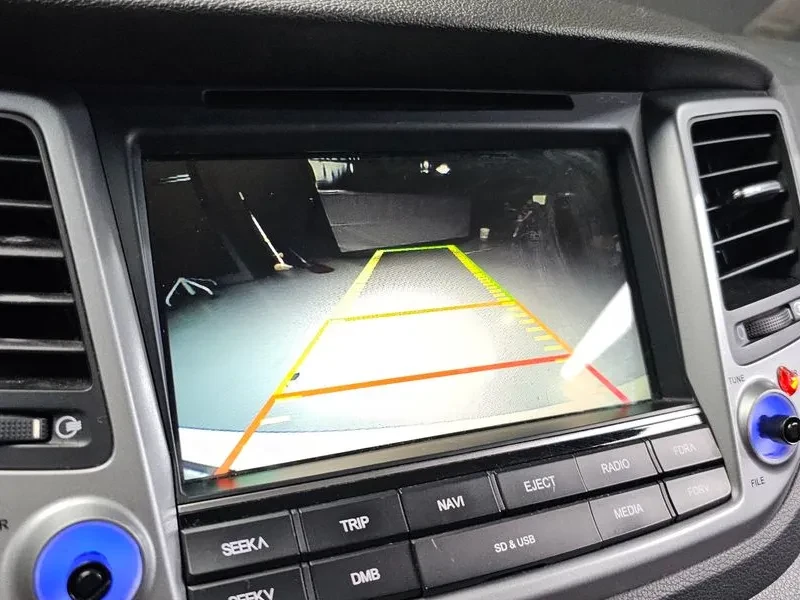 Hyundai Tucson 1.7 2WD STYLE, снимка 15 - Автомобили и джипове - 55801540