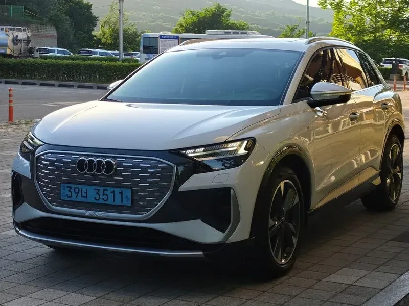 Audi Q4 40 Premium - ���� 30% ����� | Mobile.bg � ����������� 3