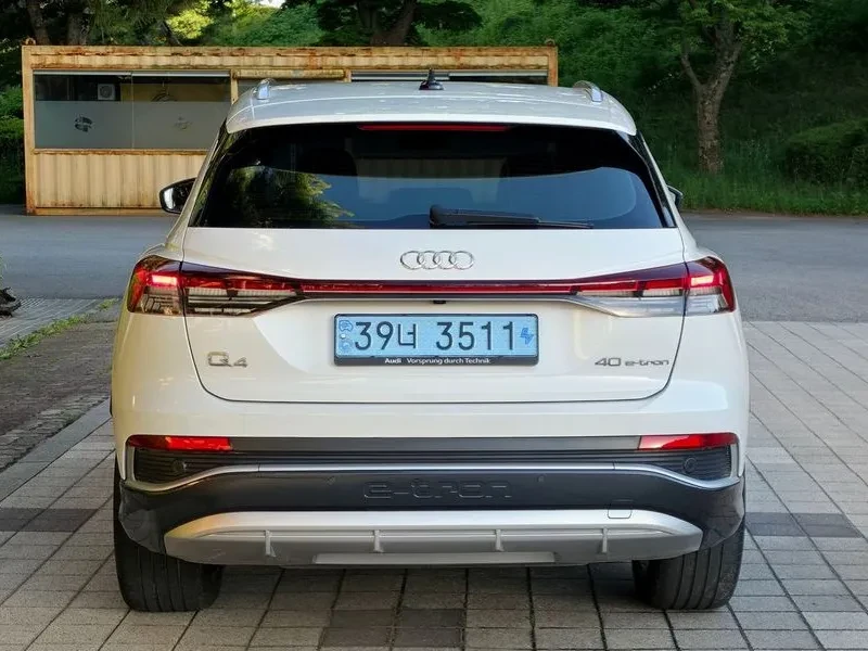 Audi Q4 40 Premium - ���� 30% ����� | Mobile.bg � ����������� 5