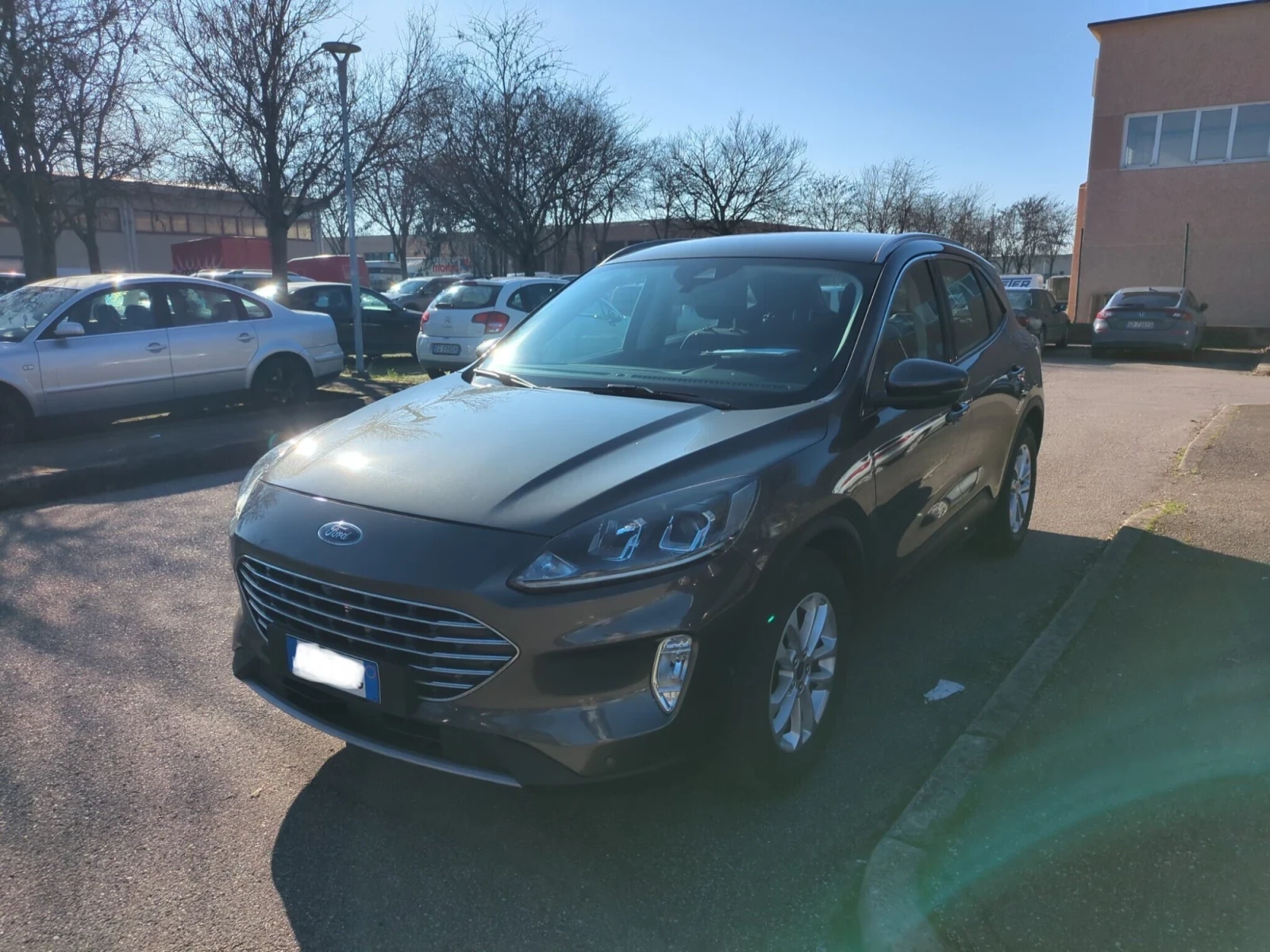 Ford Kuga Titanium  1.5d - изображение 2