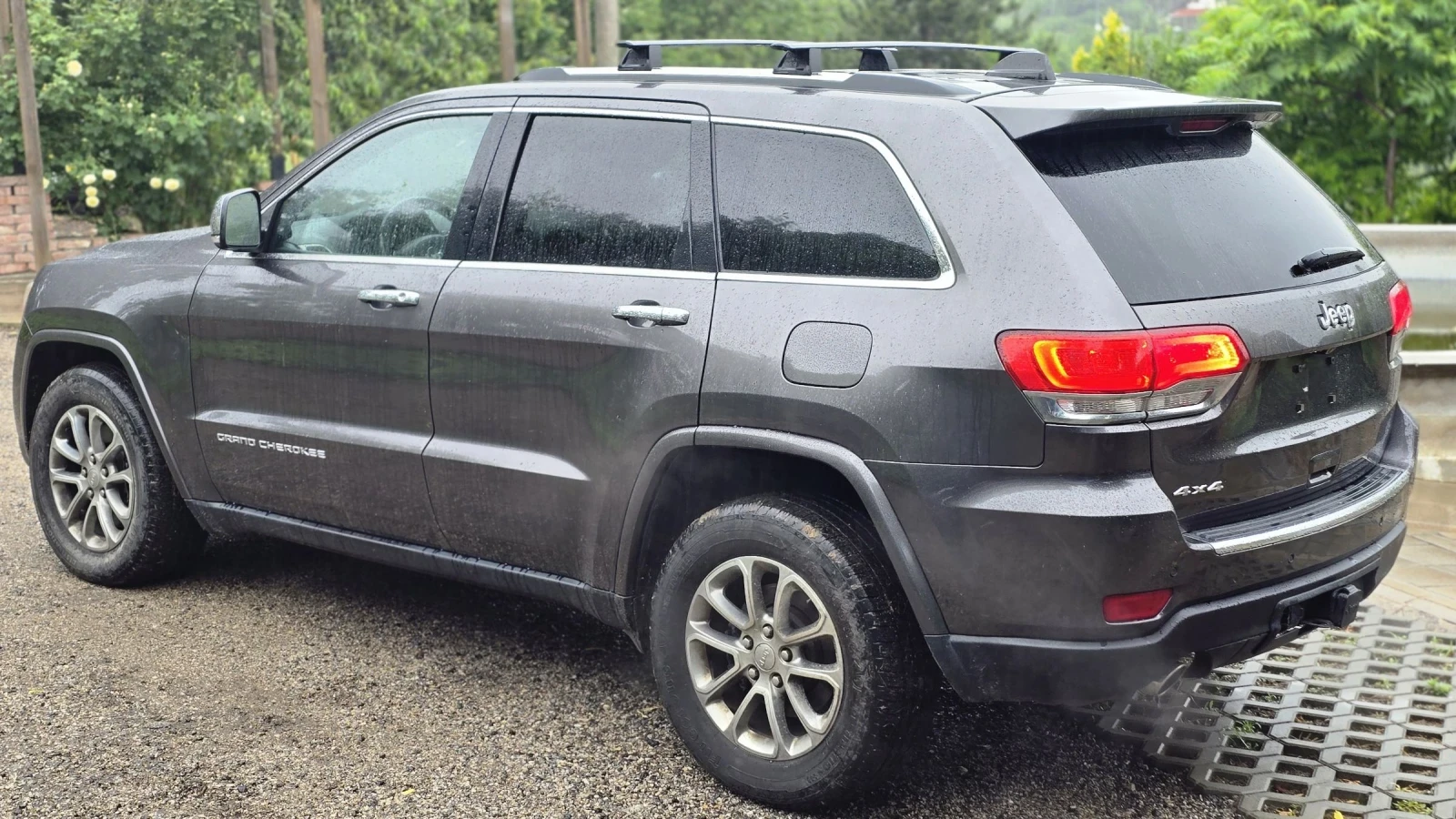 Jeep Grand cherokee 5.7, 4х4, НАЛИЧНА В БГ - изображение 5