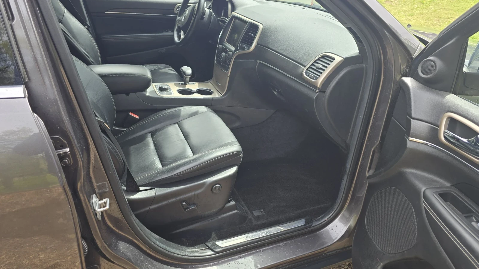 Jeep Grand cherokee 5.7, 4х4, НАЛИЧНА В БГ - изображение 9