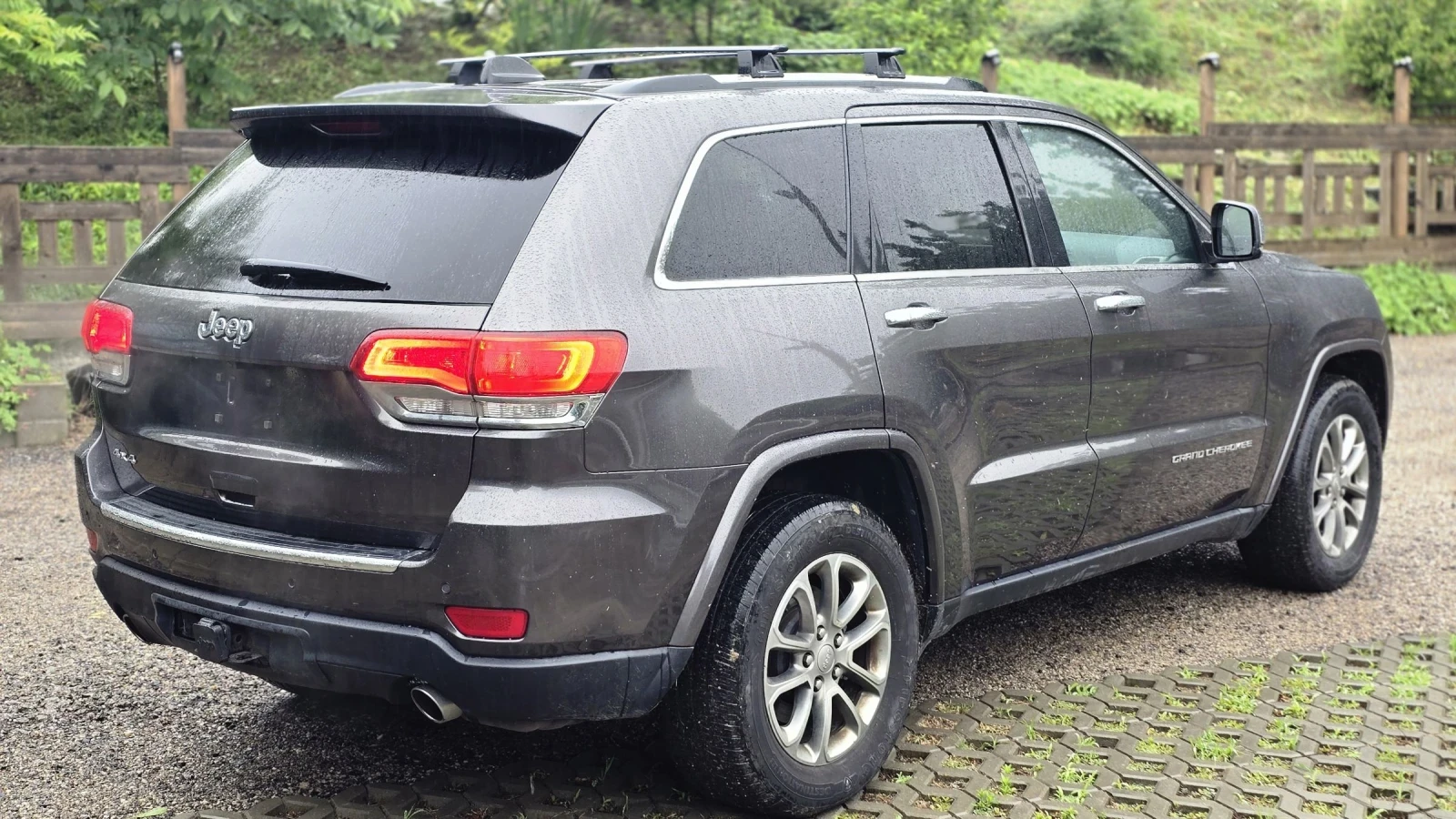 Jeep Grand cherokee 5.7, 4х4, НАЛИЧНА В БГ - изображение 4