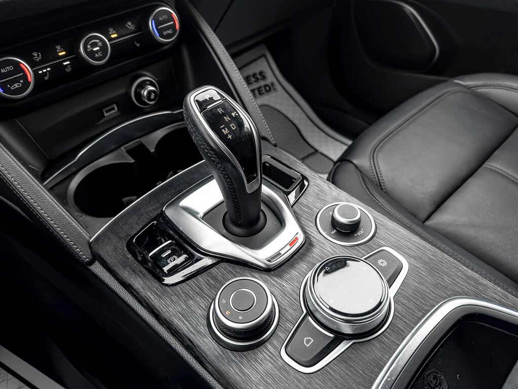 Alfa Romeo Stelvio * SPRINT* AWD* ����������(���� �� ��) | Mobile.bg � ����������� 15