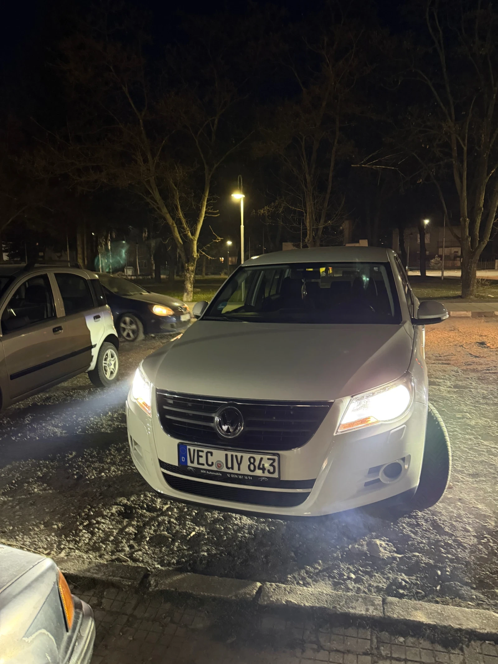 VW Tiguan, снимка 8 - Автомобили и джипове - 53767862