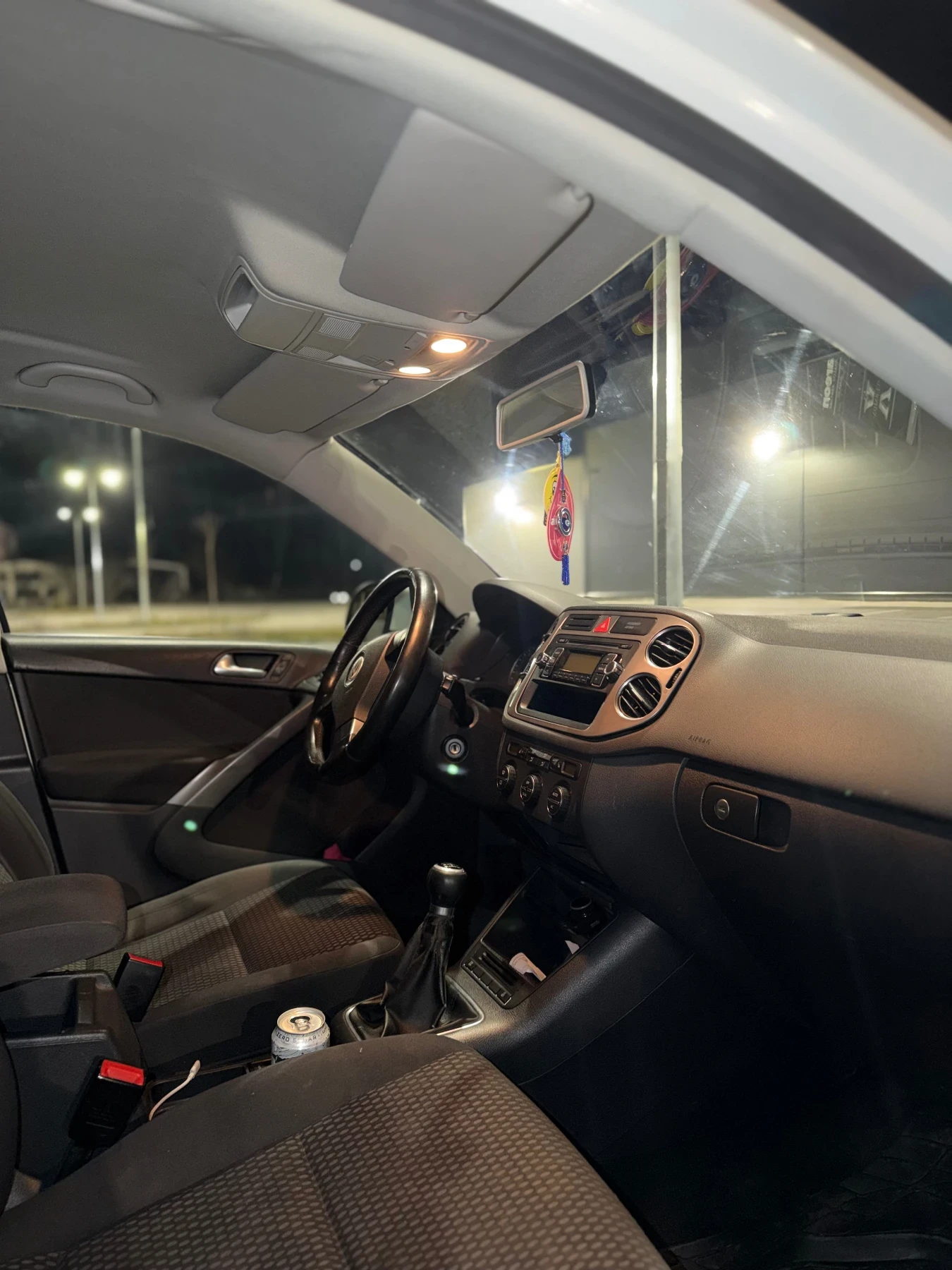 VW Tiguan, снимка 6 - Автомобили и джипове - 53767862