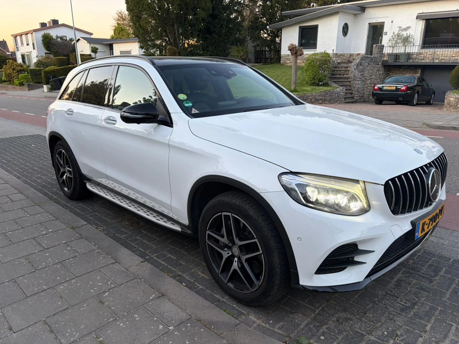Mercedes-Benz GLC 250 CDI/AMG/9SK/4-MATIC/HOLLANDIA/FULL EXTRA, снимка 1 - Автомобили и джипове - 54537215