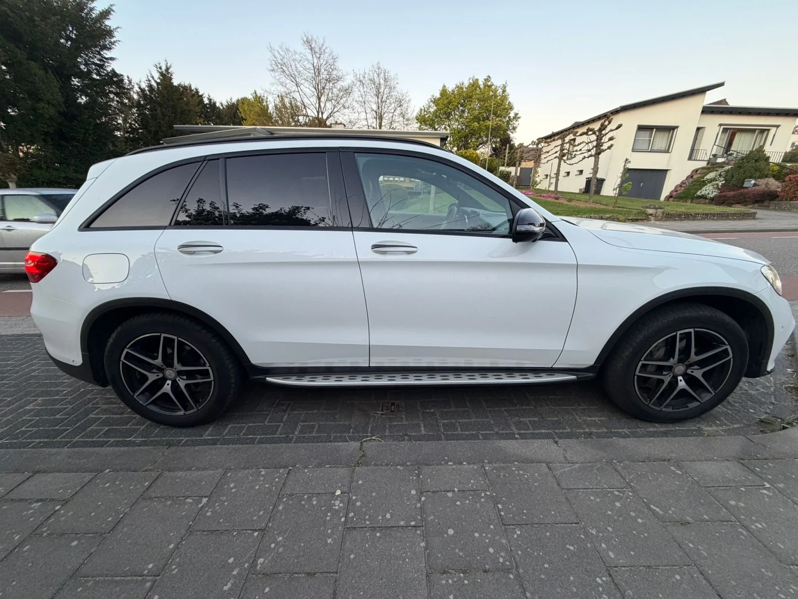 Mercedes-Benz GLC 250 CDI/AMG/9SK/4-MATIC/HOLLANDIA/FULL EXTRA, снимка 5 - Автомобили и джипове - 54537215