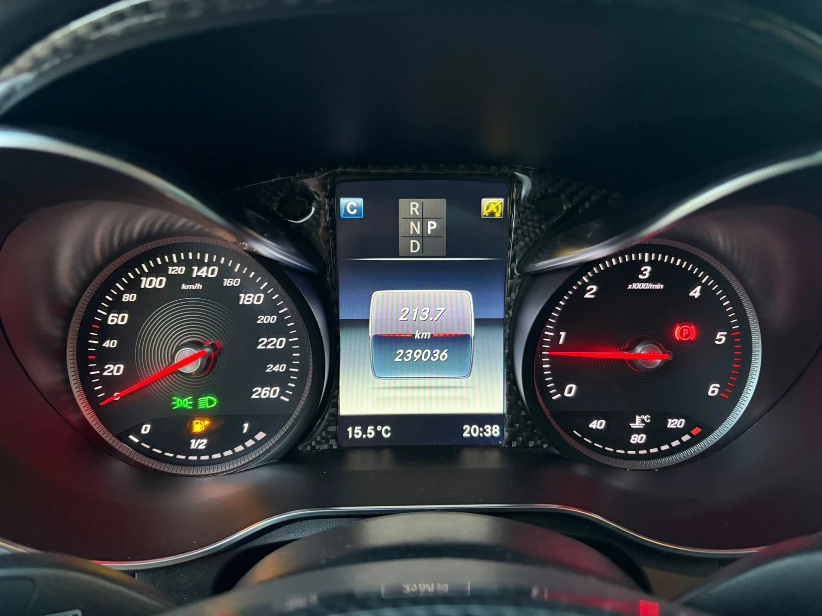 Mercedes-Benz GLC 250 CDI/AMG/9SK/4-MATIC/HOLLANDIA/FULL EXTRA, снимка 9 - Автомобили и джипове - 54537215