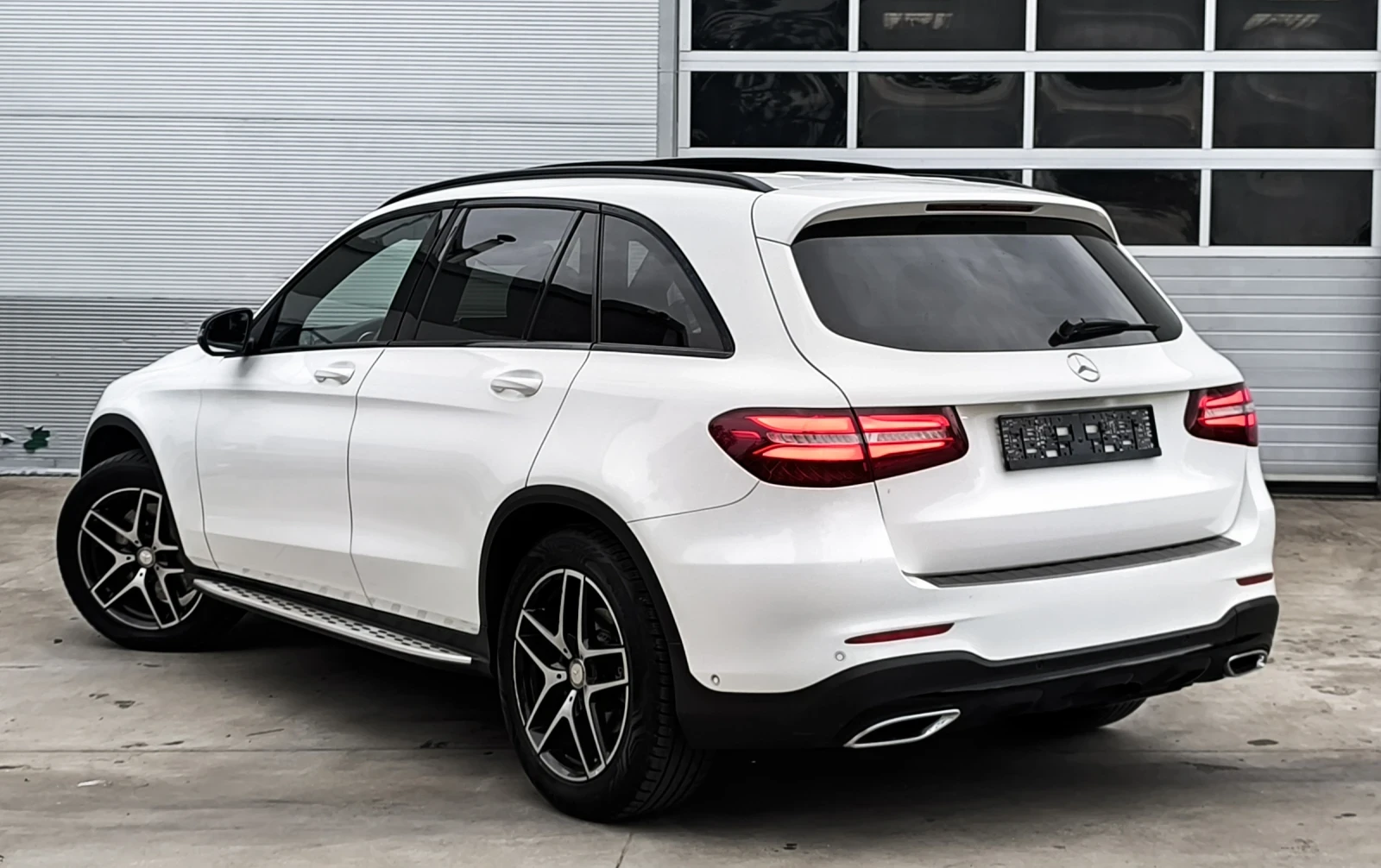 Mercedes-Benz GLC 250 CDI/AMG/9SK/4-MATIC/HOLANDIA/FULL EXTRA, снимка 4 - Автомобили и джипове - 54537215