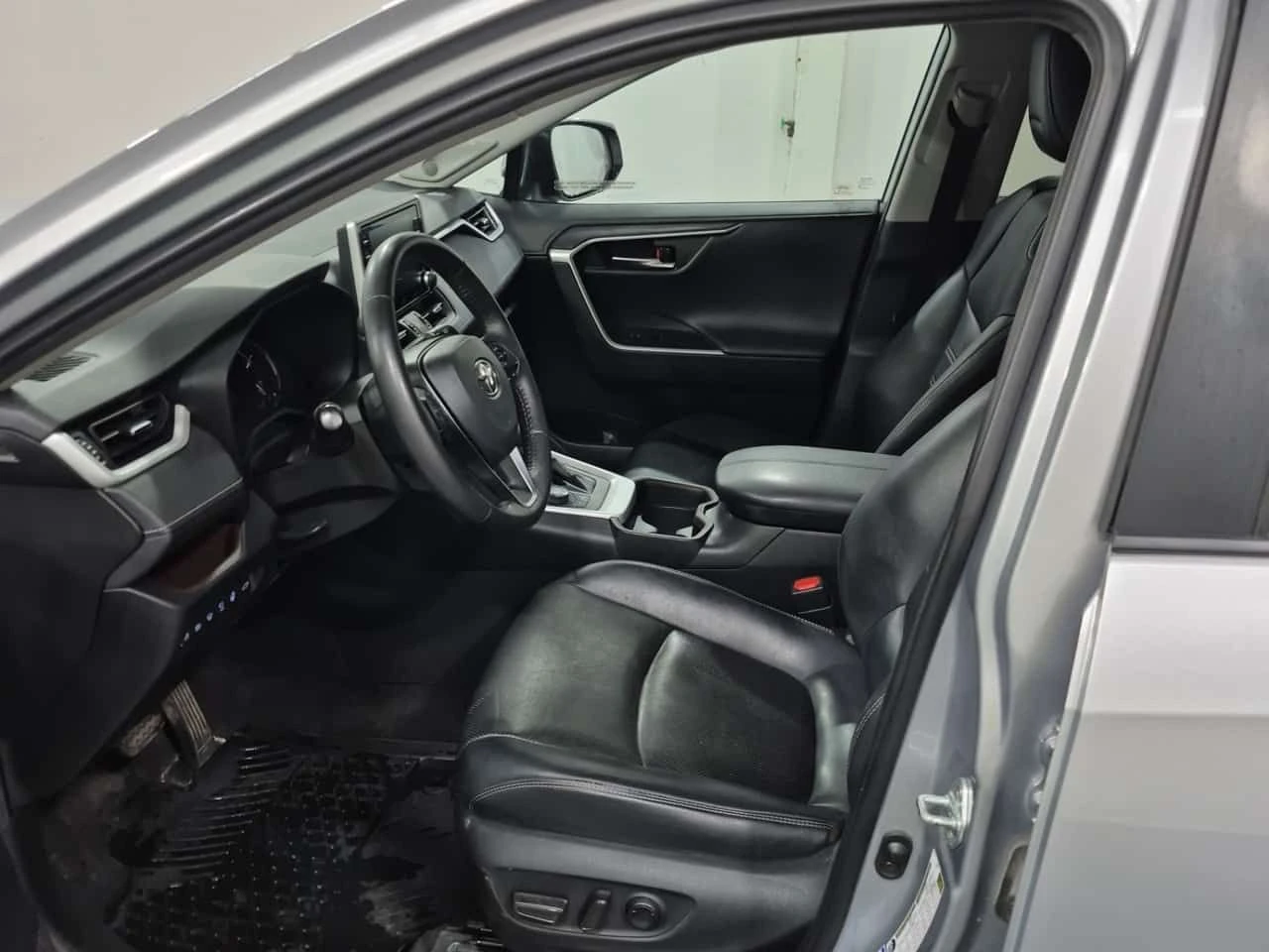 Toyota Rav4 * Limited * CARFAX * ОБДУХВАНЕ * JBL * ДИСТРОНИК, снимка 5 - Автомобили и джипове - 55193632
