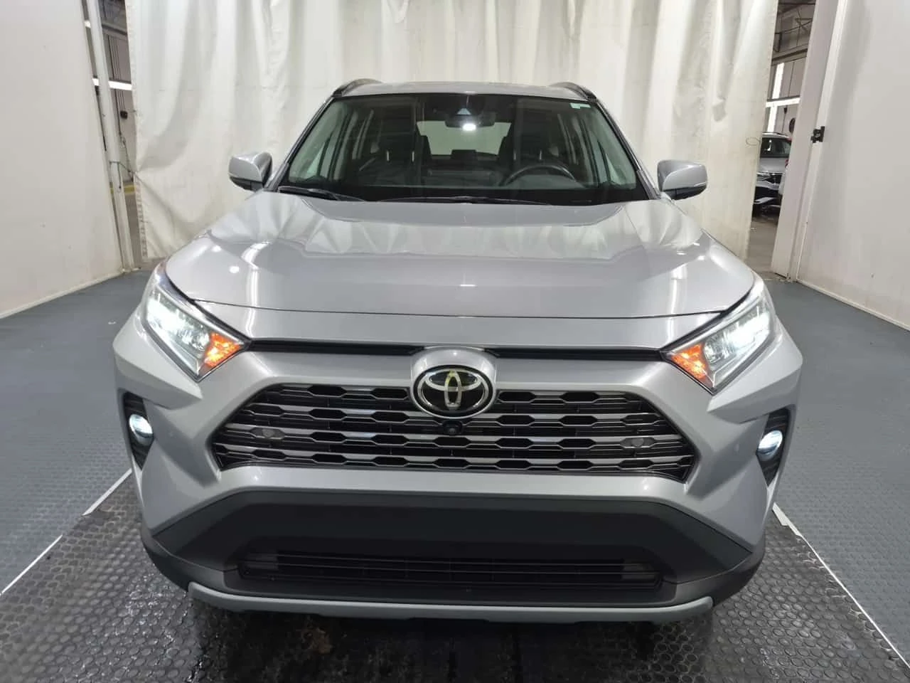 Toyota Rav4 * Limited * CARFAX * ОБДУХВАНЕ * JBL * ДИСТРОНИК, снимка 6 - Автомобили и джипове - 55193632