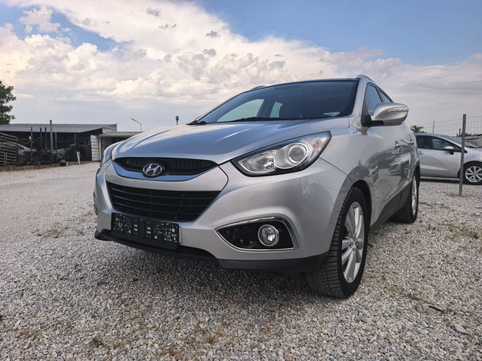 Hyundai IX35 2, 0 дизел 136 к. С 4 х4, снимка 3 - Автомобили и джипове - 55480353