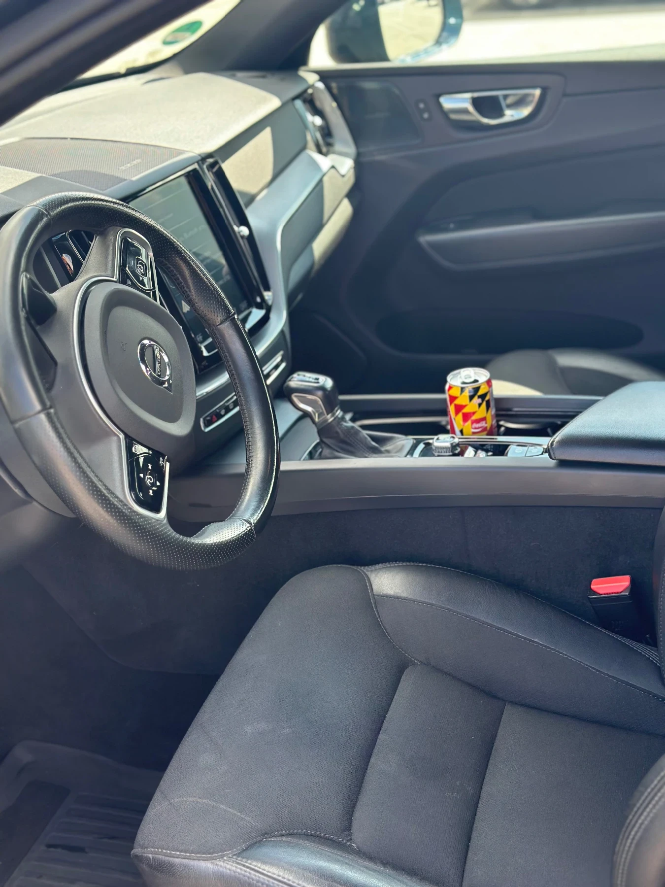 Volvo XC60, снимка 7 - Автомобили и джипове - 55621936