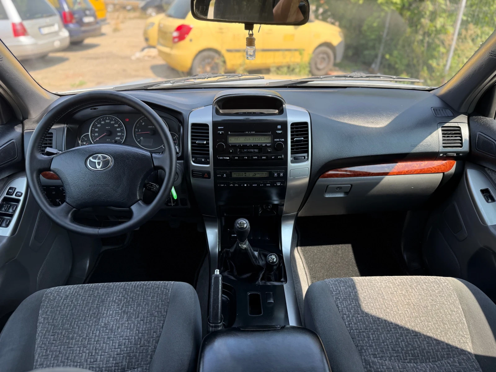 Toyota Land cruiser 120 3.0D4D Италия Ръчка, снимка 9 - Автомобили и джипове - 55826877