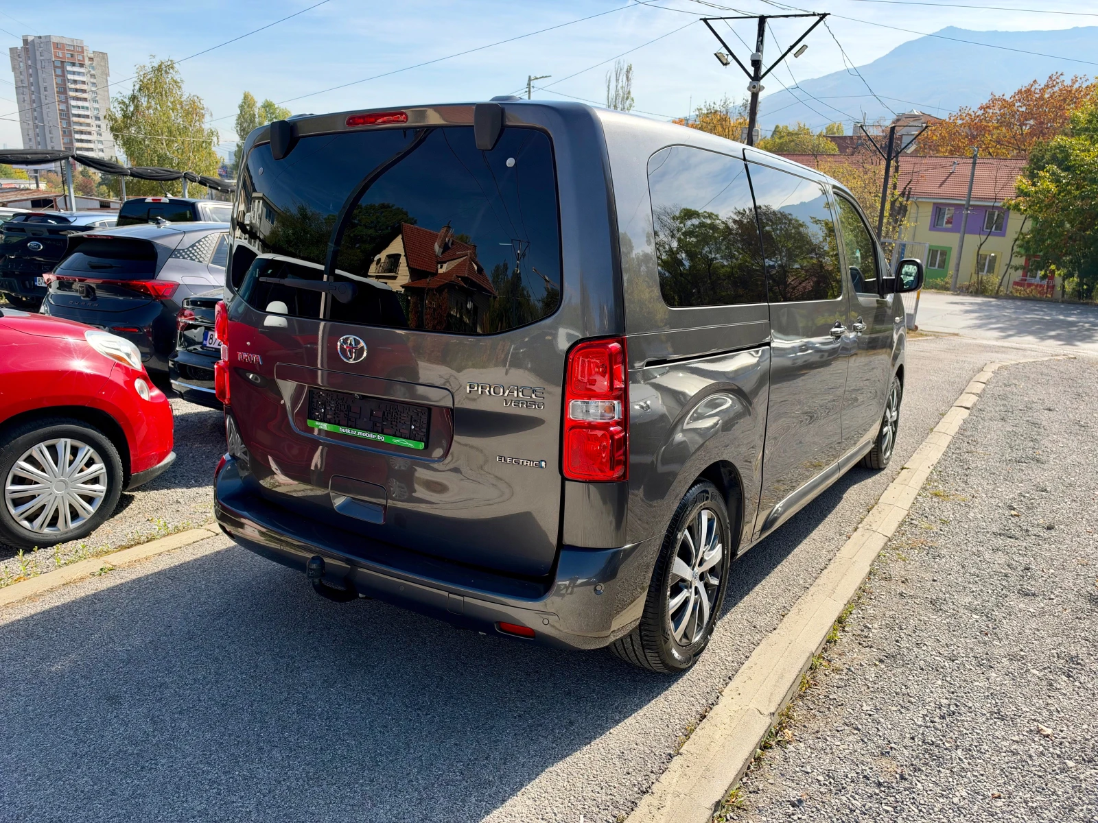 Toyota Proace Verso 8 ����� | Mobile.bg � ����������� 6