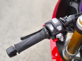 Triumph Speed Triple 1200 RR, снимка 10