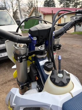 Husqvarna TE 300 TBI, снимка 11