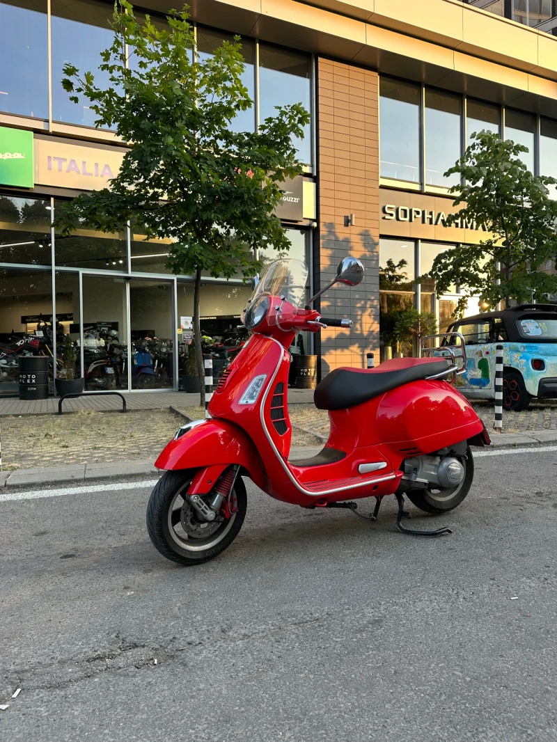 Vespa 300, снимка 2 - Мотоциклети и мототехника - 52451987