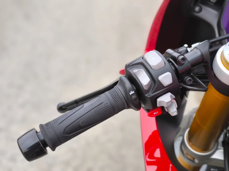 Triumph Speed Triple 1200 RR, снимка 10 - Мотоциклети и мототехника - 53464206