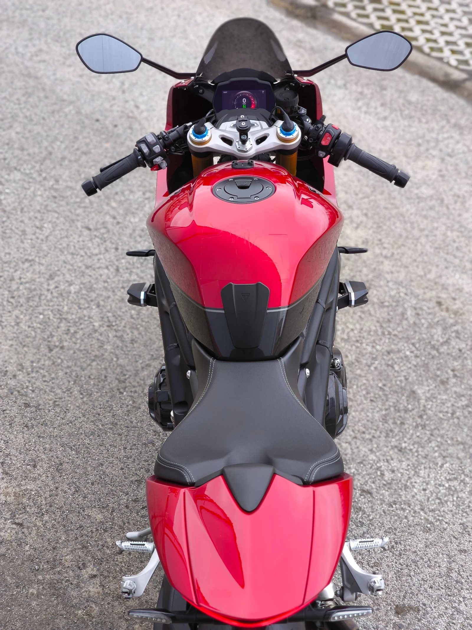 Triumph Speed Triple 1200 RR - изображение 7