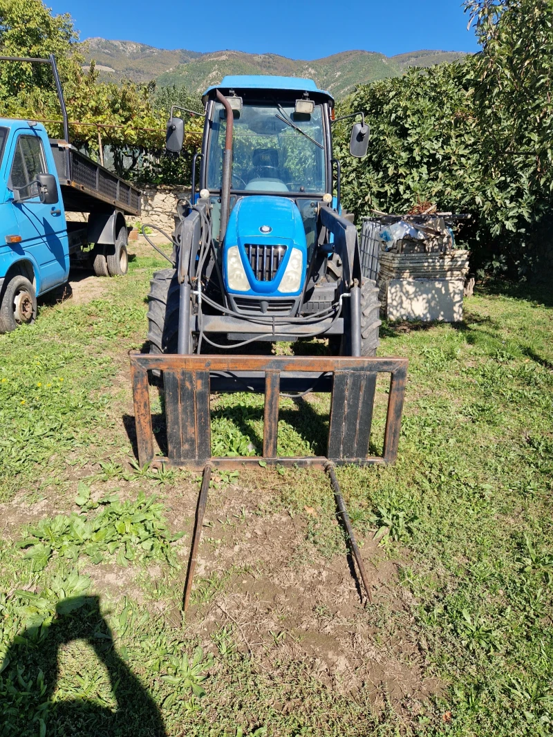 Трактор LS U60, снимка 2 - Селскостопанска техника - 52667985