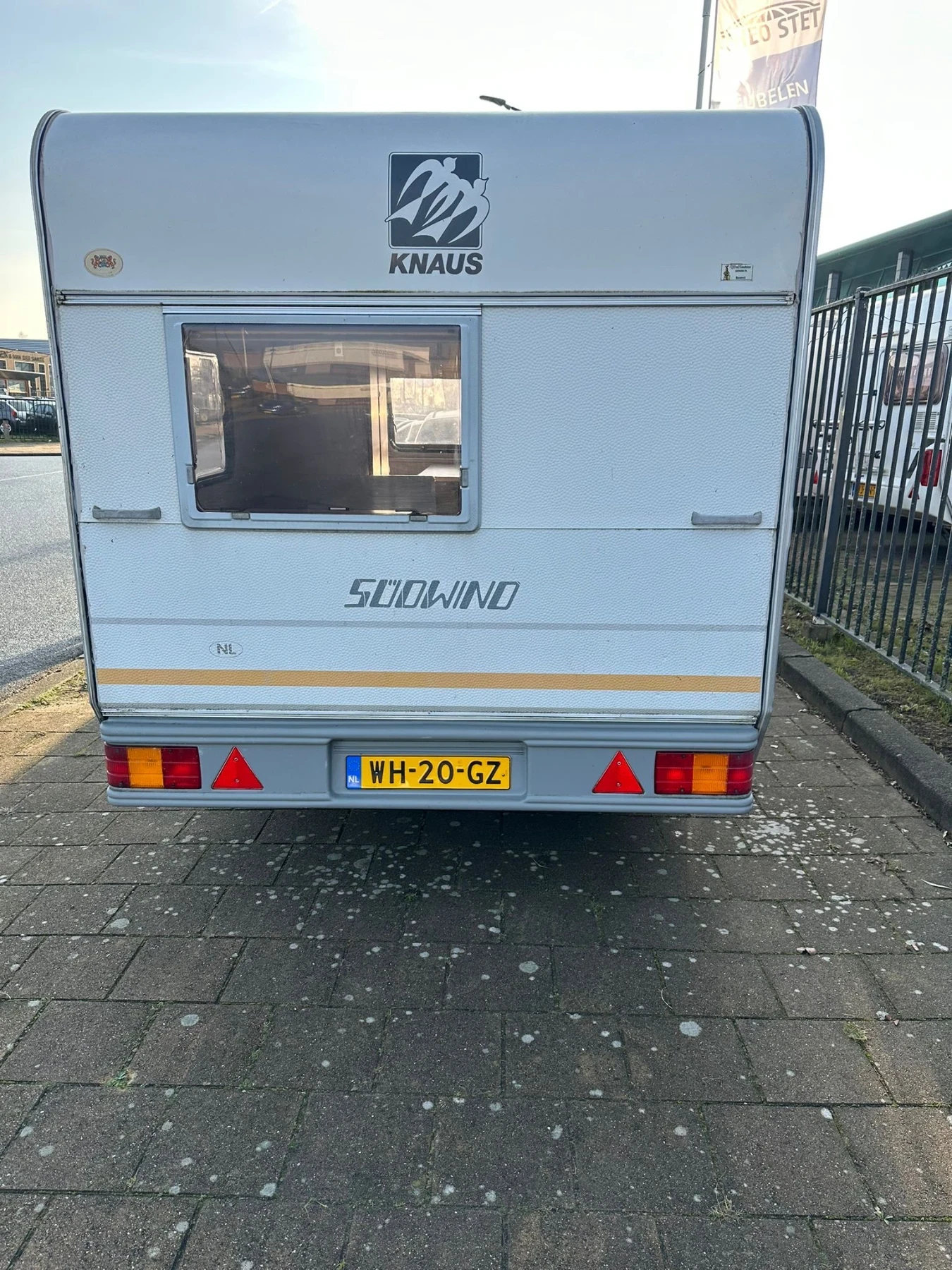 Каравана Knaus Sudwind 450 - изображение 3