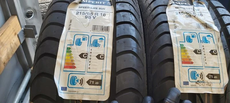 Гуми Летни 215/65R16, снимка 2 - Гуми и джанти - 33053851