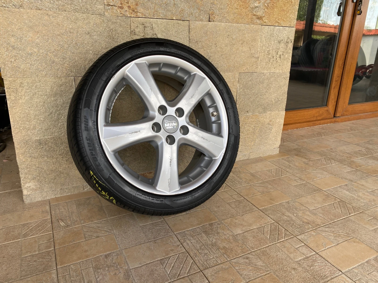 Гуми с джанти Effiplus 195/45R16, снимка 5 - Гуми и джанти - 55604108