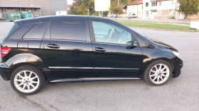 Mercedes-Benz B 200 Хечбек, снимка 5