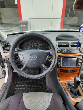 Mercedes-Benz 220, снимка 5