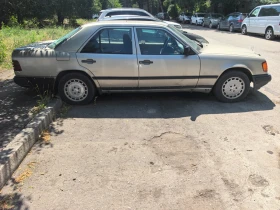 Mercedes-Benz 300, снимка 2