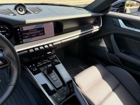 Porsche 911 992/TURBO S/360/PANO/LIFT/1HAND/CHRONO/839z, снимка 14