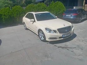 Mercedes-Benz E 200, снимка 1
