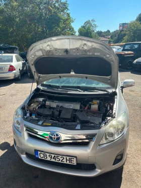 Toyota Auris Hybrid , снимка 6
