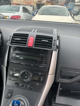 Toyota Auris Hybrid , снимка 12