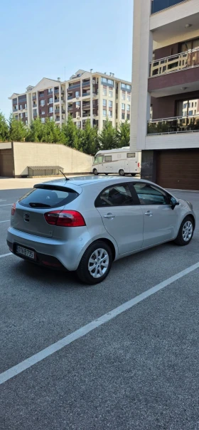 Kia Rio 1.4 автомат Швейцария , снимка 3